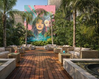 Hotel The Palm - Playa del Carmen - Caratteristiche struttura