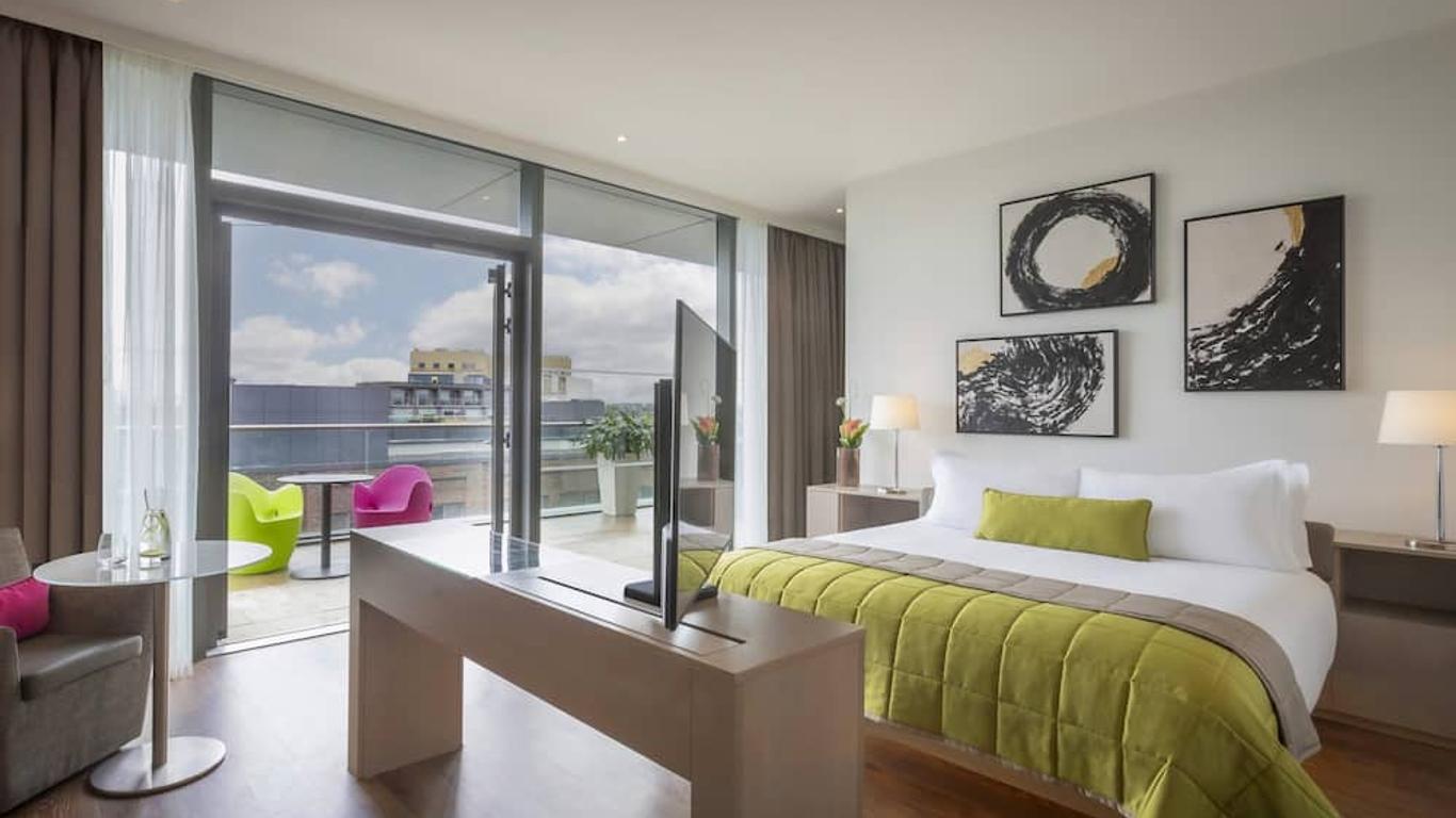 The Gibson Hotel
