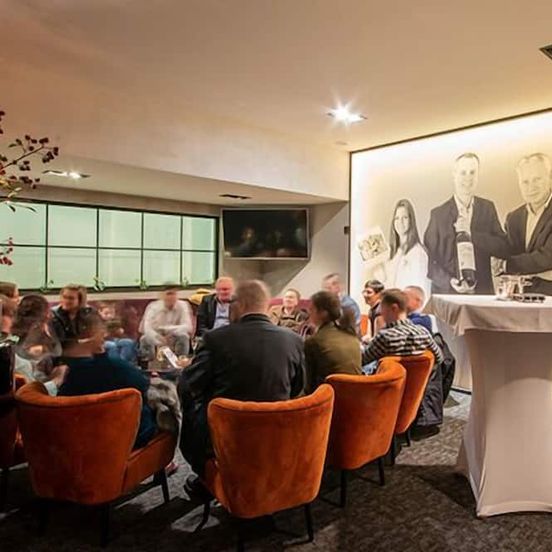 Hotel Cortina image 1