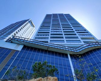 Gemelos Levante Beach Apartments - Benidorm - Budova