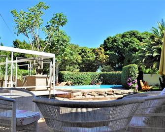 ناتوانجي باك باكرز - لوساكا - حوض السباحة