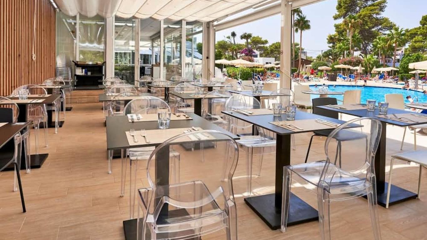 جلوباليس كالا بلانكا