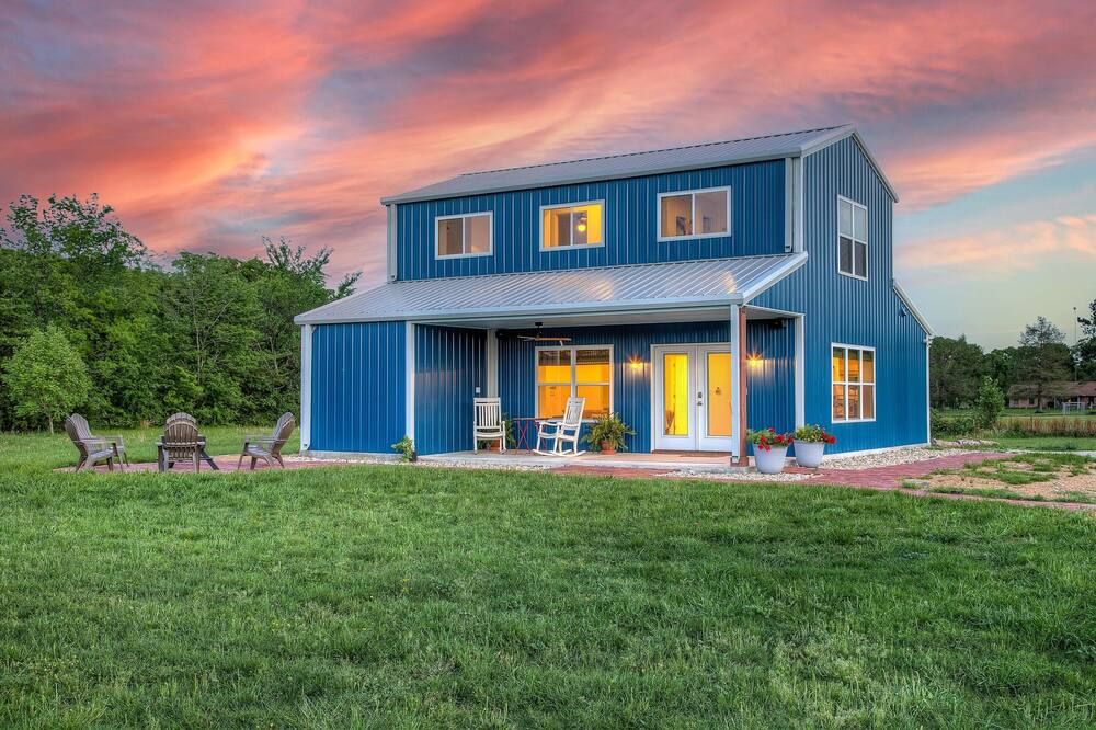Cozy, Secluded Country Home on Acreage and pond! Wild Blue Yonder - Greenville - Budova