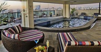 法利亞利馬藍樹高級酒店 - 聖保羅 - 聖保羅 - 游泳池