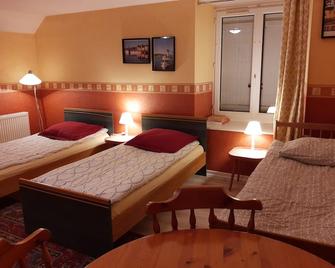 Moulin de la Fleuristerie - Orges - Habitación