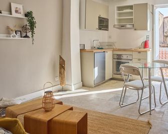 L'écusson charmant - Montpellier - Keuken