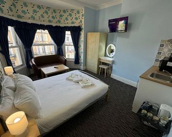 The Paradise Guest House - Great Yarmouth - Bedroom