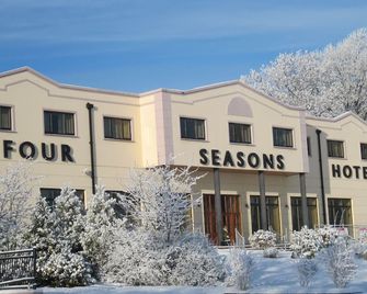 Four Seasons Hotel & Leisure Club - Monaghan - Edificio