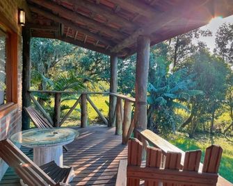 Morada das Bromélias - Torres - Balcón