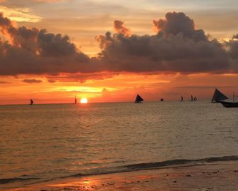 Blue Coral Resort Boracay - Boracay - Ranta