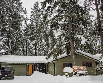 Auberge Kicking Horse Guest House - Golden - Edificio