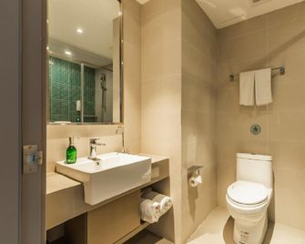 Home Inn Style Shenyang East Station Street Orthopedic Hospital - Shenyang - Habitación