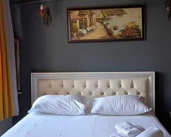 Onuncu Koy Hotel - Adults Only - Bursa - Schlafzimmer