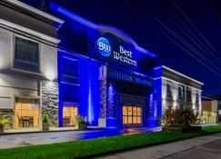 Best Western Bar Harbour Inn - Massapequa Park - Edificio