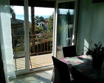 Guesthouse Villa Stanger - Lovran - Balcón