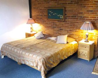 Chalet Ojo de Agua - Villa del Carbón - Habitación