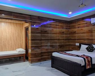 Thavika Onila Resort Yelagiri - Yelagiri - Habitación