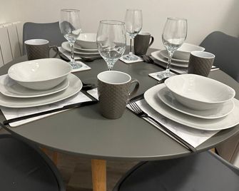 Central Colwyn Bay F1 - Colwyn Bay - Dining room