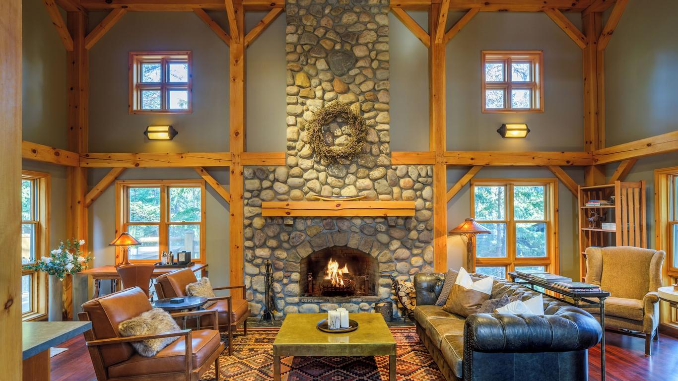 Buffalo Mountain Lodge