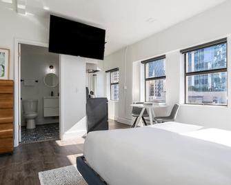 Reside Seattle Downtown, a Wyndham Residence - Seattle - Bedroom