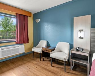Econo Lodge Charlotte Airport Area - Charlotte - Habitación