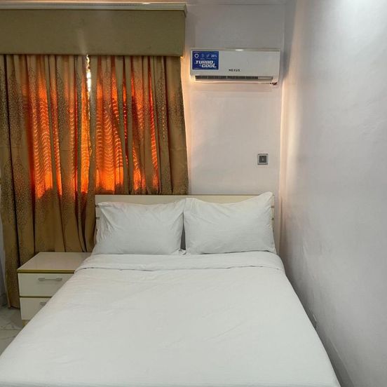 White Gold Hotel image 1