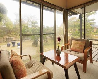 Kaike Fuga - Yonago - Living room