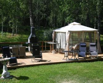 Villa Myllykoski, unique place to relax and to work - Lohja - Патіо
