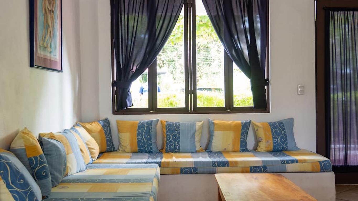 Condiminium Villas Mymosa