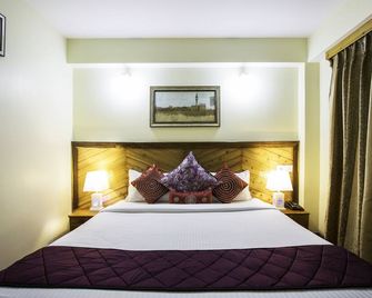 Hotel White Yak Darjeeling - Darjeeling - Bedroom