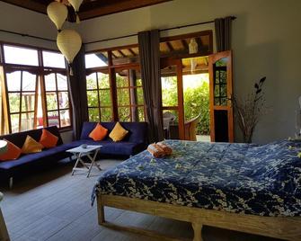 Villa Lumbalumba - Buleleng - Bedroom