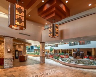 Embassy Suites by Hilton Albuquerque - אלבקורקי - לובי