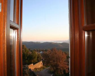 Pyrgos Petropoulaki - Selinitsa