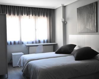 Hotel Carbayon - Oviedo - Slaapkamer