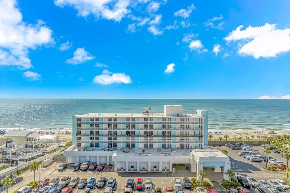 Holiday Inn Resort Oceanfront @ Surfside Beach By IHG