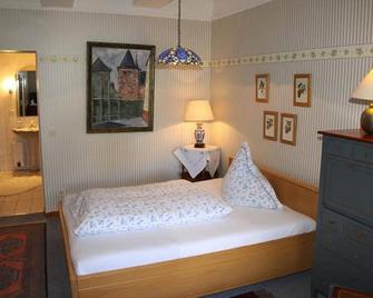 Hotel Altes Rittergut - Sehnde - Bedroom
