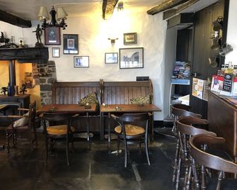 The Tree Inn - Bude - Bar