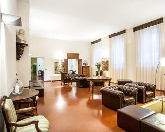Palazzo Galletti Abbiosi - Ravenna - Wohnzimmer