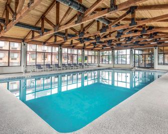 Quality Inn Cedar City - University Area - סידר סיטי - בריכה