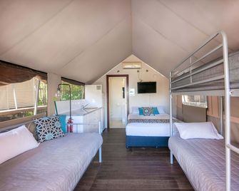 Nrma Agnes Water Holiday Park - Agnes Water - Schlafzimmer