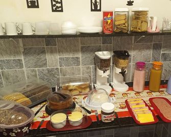 Pousada Praia Grande Solemar - Praia Grande - Buffet