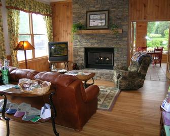 Jonathan Creek Inn And Villas - Maggie Valley - Living room