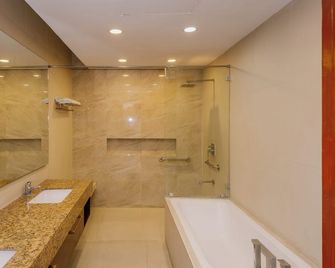 LA Fiesta Hotel - Iloilo City