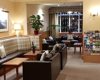 Loch Long Hotel - Arrochar - Lounge