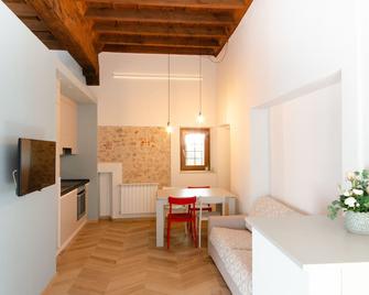 La dimora di Filippo - Cuneo - Living room