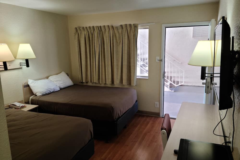 Motel 9 Las Cruces - לאס קרוסס - חדר שינה