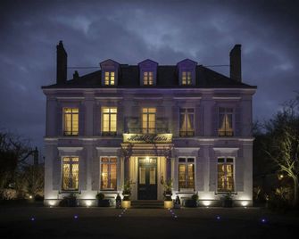 Hôtel L'Ecrin - Honfleur - Gebouw