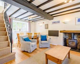 Kynaston Cottage - Aberdyfi - Living room