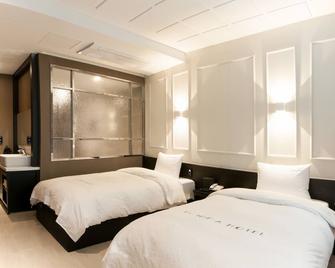 Le Idea Hotel Busan Station - Busan - Soveværelse