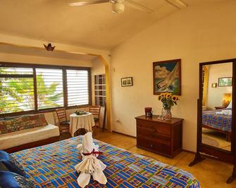 Small Luxury Hotel, Hideaway Near Acapulco on the Beach - Coyuca de Benítez - Bedroom